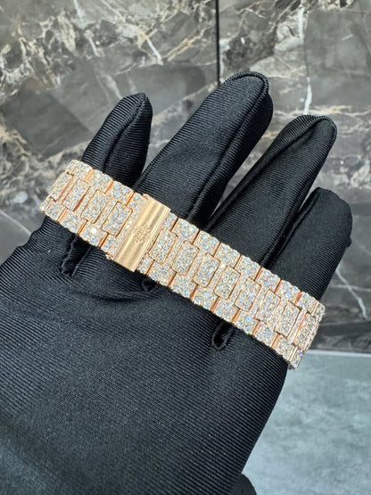 Montre Patek Philippe - Or Rose Nautilus By NCCO