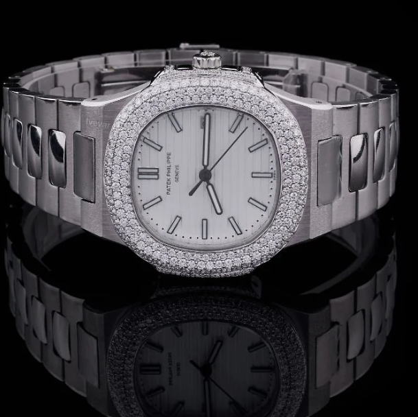 Montre Patek Philippe - Nautilus Frost White By NCCO